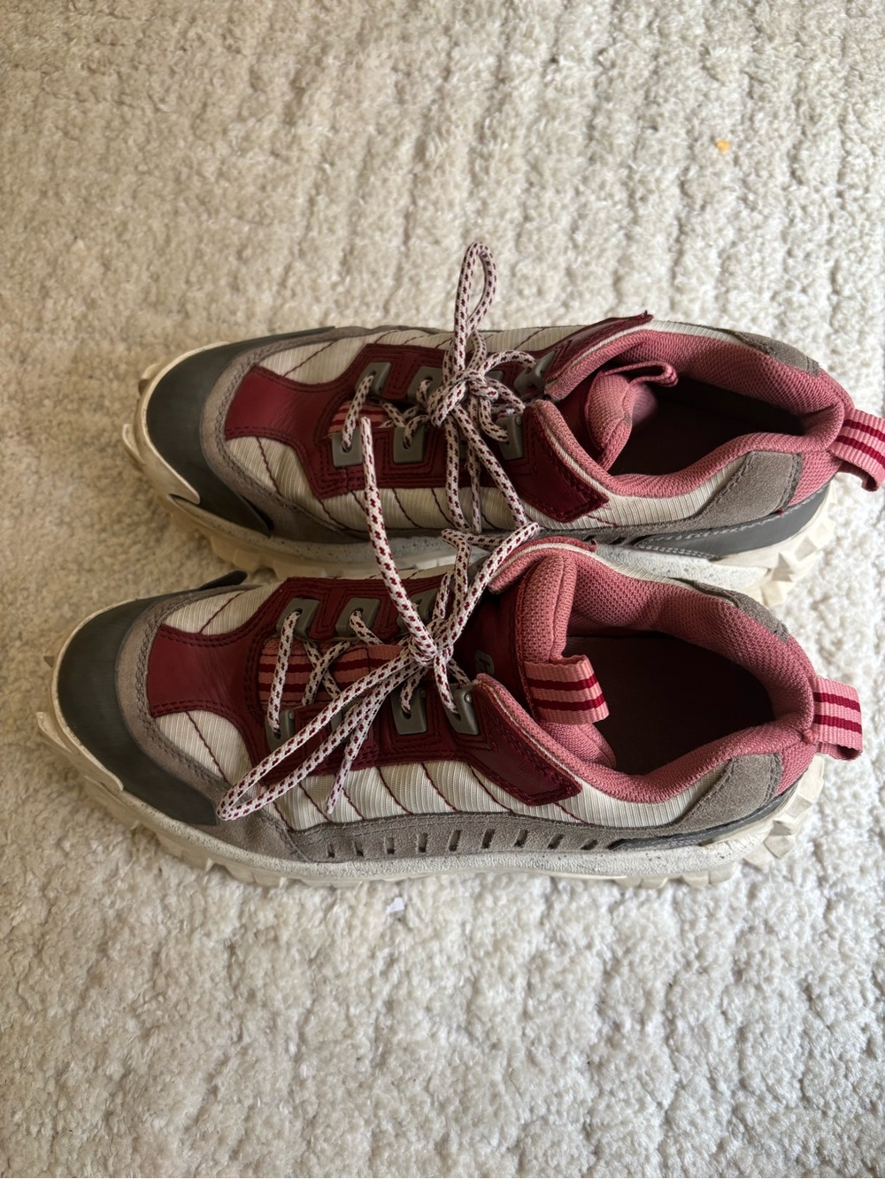 Casual Women's Lace-Up Sneakers in Burgundy and Gray
